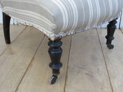 Antique French Scroll Top Napoleon III Slipper Chair - Image 4