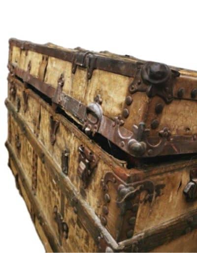 Antique Chest - Image 4