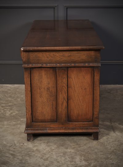 Solid Oak Coffer - Image 9