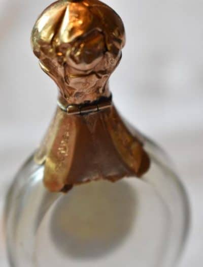 Antique French Perfume Bottle Encrusted With Gold, Jen Jacques Rousseau. - Image 4