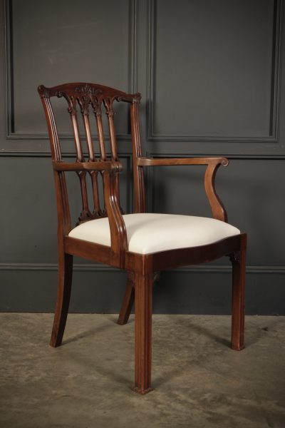 Set Of 8 Mahogany Chippendale Style Dining Chairs - Image 6