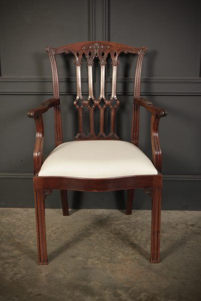 Set Of 8 Mahogany Chippendale Style Dining Chairs - Image 8