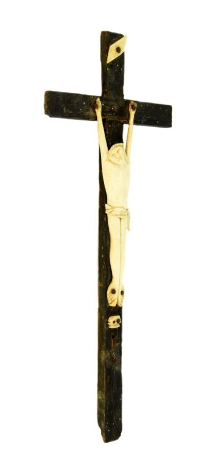 18th Century BONE Crucifix - Image 2