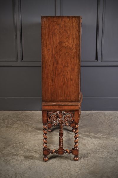 Double Bow Front Burr Walnut Cocktail Cabinet - Image 15