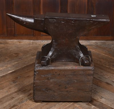 Blacksmith Cast Iron Anvil SAI3589