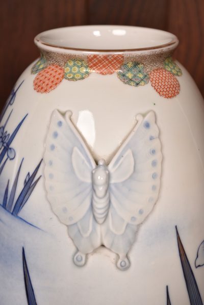 Pair of Japanese Nishikide Pear Shaped Vases SAI3580 - Image 8