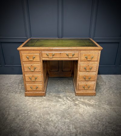Freestanding Oak Kneehole Desk - Image 5