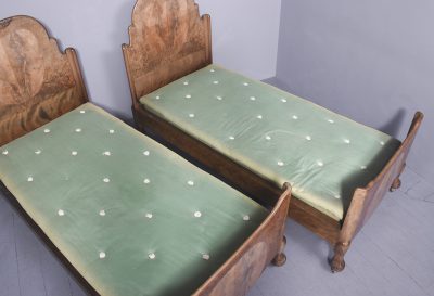 Pair of Sir Robert Lorimer Single Beds - Image 3
