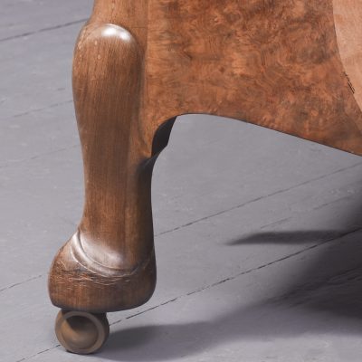 Pair of Sir Robert Lorimer Single Beds - Image 10