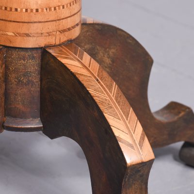 Large Marquetery Inlaid Sorrento Walnut Table in Excellent Condition - Image 3