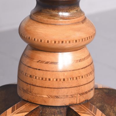 Large Marquetery Inlaid Sorrento Walnut Table in Excellent Condition - Image 5