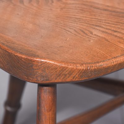 Elm and Beech Windsor Chair - Image 4