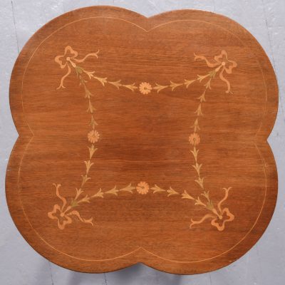 Sheraton Style Occasional Table - Image 6