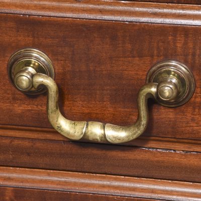 Exceptional Quality Pair of Small Victorian Figured Mahogany Chests of Drawers/Bedside Lockers - Image 4