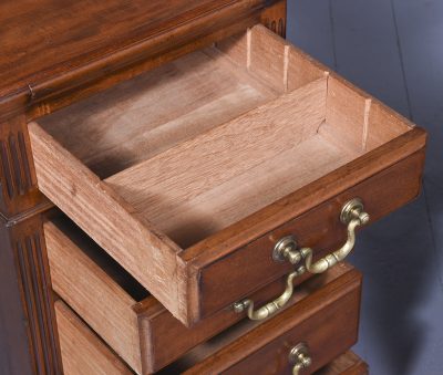 Exceptional Quality Pair of Small Victorian Figured Mahogany Chests of Drawers/Bedside Lockers - Image 10