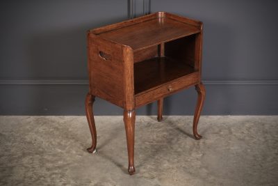 Georgian Oak Country House Bedside Table - Image 9