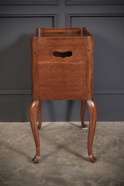 Georgian Oak Country House Bedside Table - Image 10