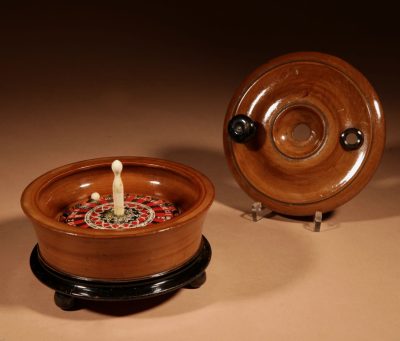 Interesting Turned wooden Travel Roulette. - Image 4