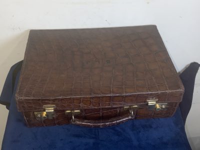 ATTACHES CROCODILE SKIN CASE - Image 3