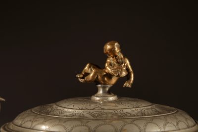 A Very Rare Pewter And Brass Birthing Bowl 18th Century. - Image 2