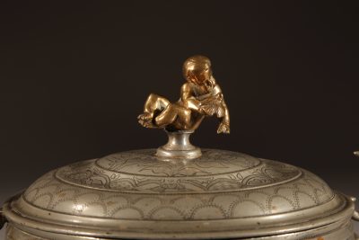 A Very Rare Pewter And Brass Birthing Bowl 18th Century. - Image 3