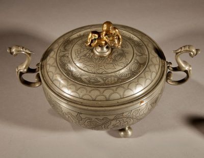 A Very Rare Pewter And Brass Birthing Bowl 18th Century. - Image 5