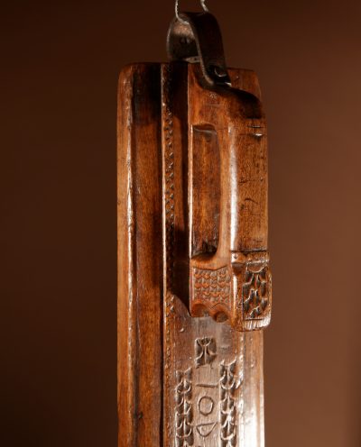 Early Dated 1728 Stylish Norwegian Mangle Board - Image 4