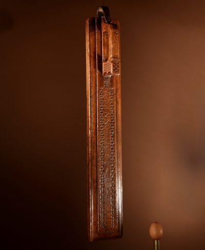 Early Dated 1728 Stylish Norwegian Mangle Board
