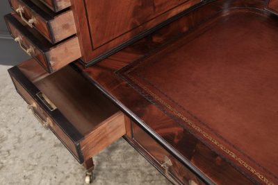Magnificent Inlaid Mahogany Carlton House Writing Desk - Image 17