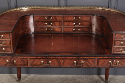 Magnificent Inlaid Mahogany Carlton House Writing Desk - Image 9