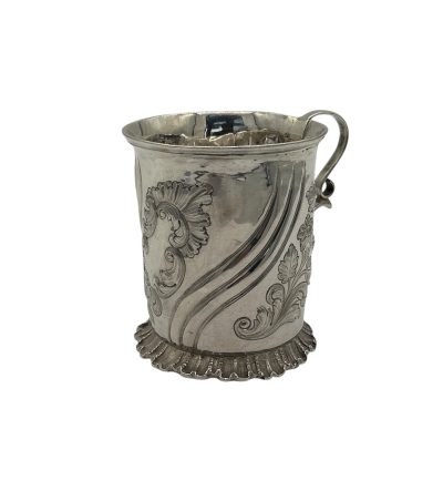 Victorian Silver Art nouveau Chased Christening mug – London - ca 1860-70 - Image 2