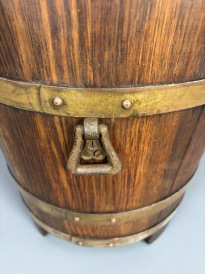 R A Lister & Co Coal Bucket Seat - Image 7