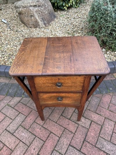 Arts & Crafts Oak Side Table c1900 - Image 2