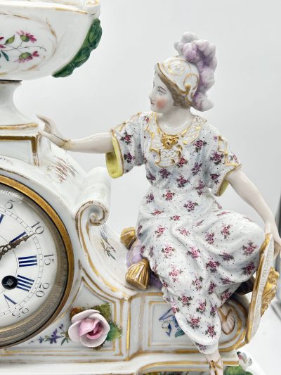 Fabulous Meissen Porcelain Figural Mantel clock – ca1850 - Image 17