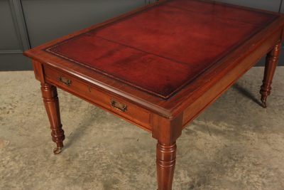 Victorian Mahogany Partners Writing Table - Image 3