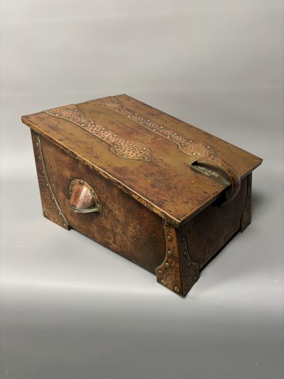 Arts & Crafts Fireside Box by J&F Pool of Hayle - Image 8