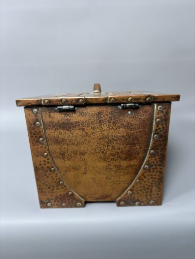 Arts & Crafts Fireside Box by J&F Pool of Hayle - Image 2