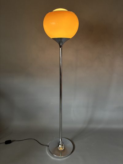 Italian Guzzini "Flash" Floor Lamp