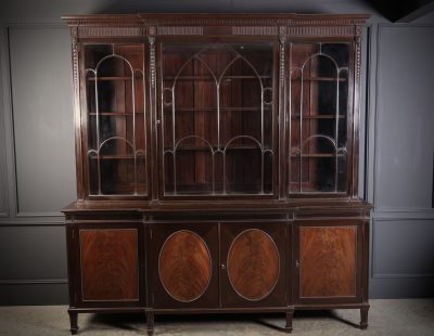 Large Mahogany Breakfront Glazed Bookcase - Image 2