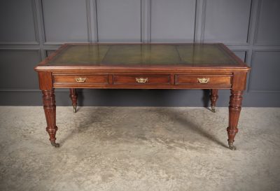 Large Victorian Mahogany Partners Writing Table by Maple & Co. - Image 2