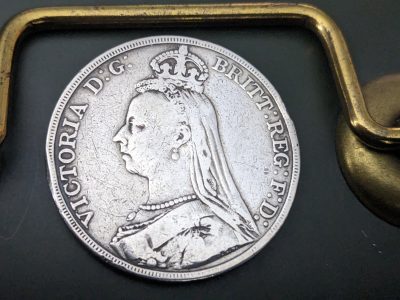 Silver crown coin 1890 very nice coin