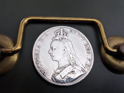 Silver crown coin 1889 very nice coin - Image 2