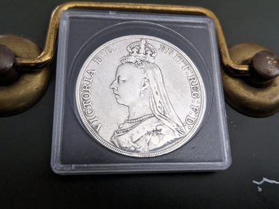 Silver crown coin 1889 very nice coin - Image 4