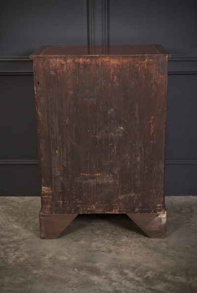 Georgian Mahogany Chest of Small Proportions - Image 7