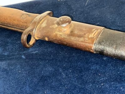 1WW BRITISH BAYONET & SCABBARD - Image 2