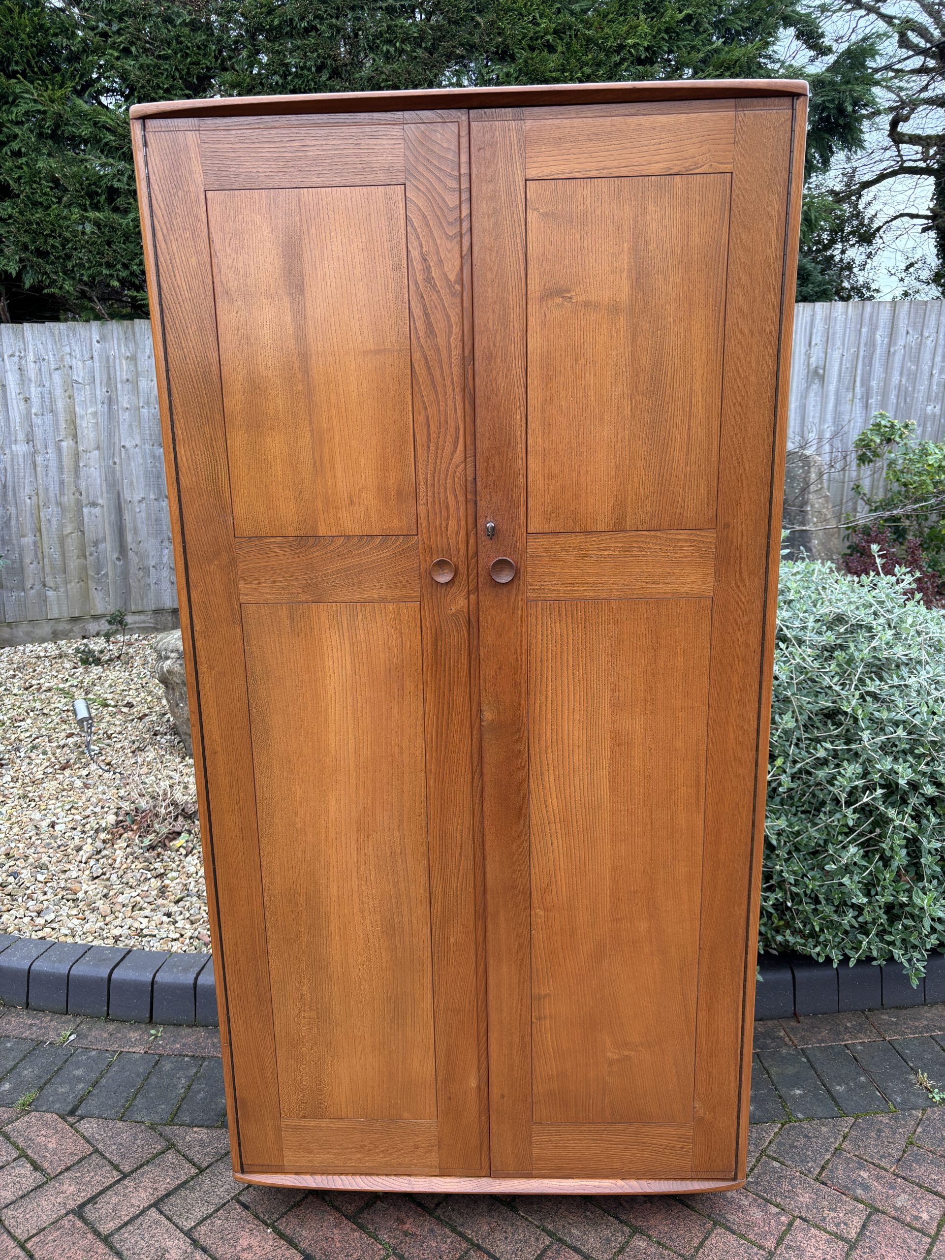 Mid Century Ercol Windsor Elm Single Wardrobe Antiques To Buy