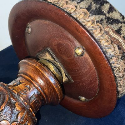 APPRENTICE MINIATURE  PIECE, WALNUT PIANO STOOL FANTASTIC - Image 5