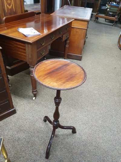 Good Antique Georgian Wine Table