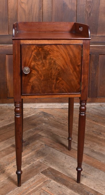 Mahogany Tray Top Pot Cupboard SAI3711