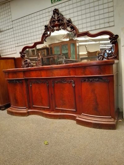 Good Antique Victorian Serpentine Sideboard